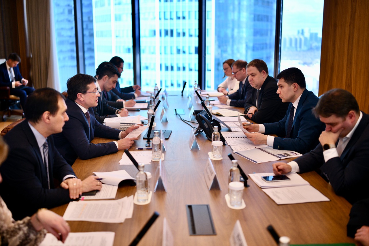 Антон Алиханов и Глеб Никитин обсудили развитие Дзержинского филиала Нижегородского ЦСМ